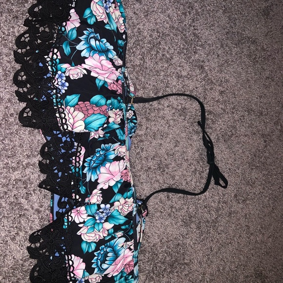 Bathing Suit Top - Picture 4 of 4